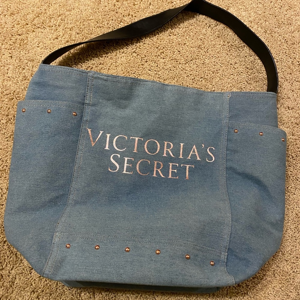 Victoria’s Secret Tote